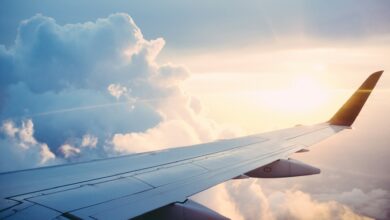 Quem é aposentado pelo INSS pode comprar passagem aérea por até R$ 200 caso não tenha viajado de avião no último ano